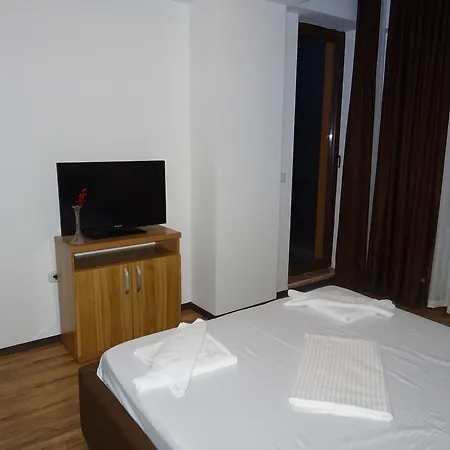 Apartament 4trip 马马亚
